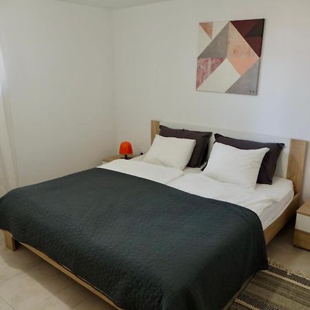 Apartment Luce Пореч Екстер'єр фото