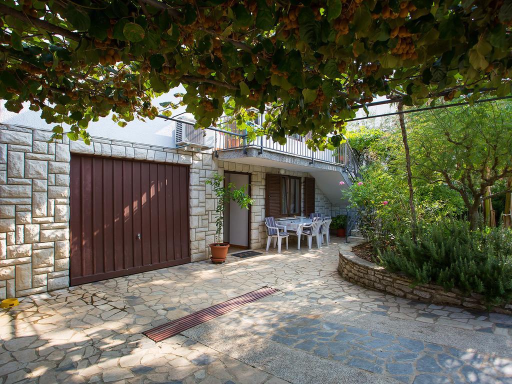 Apartment Luce Пореч Екстер'єр фото